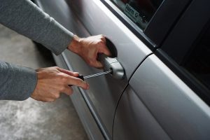Co dělat, když vám ukradnou auto